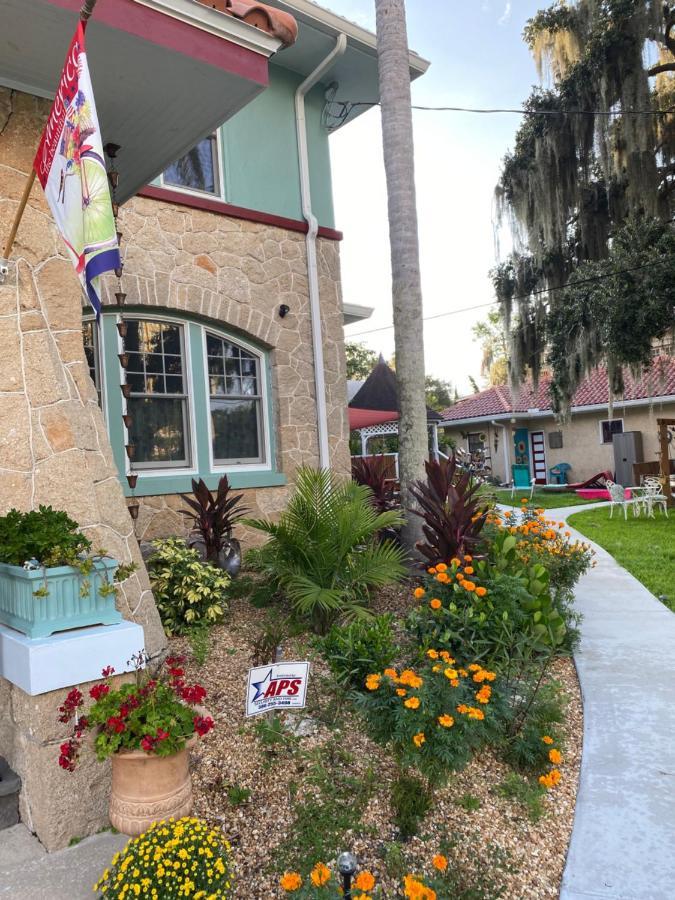 Bed and breakfast Ms. Maggie's South Country Daytona Beach