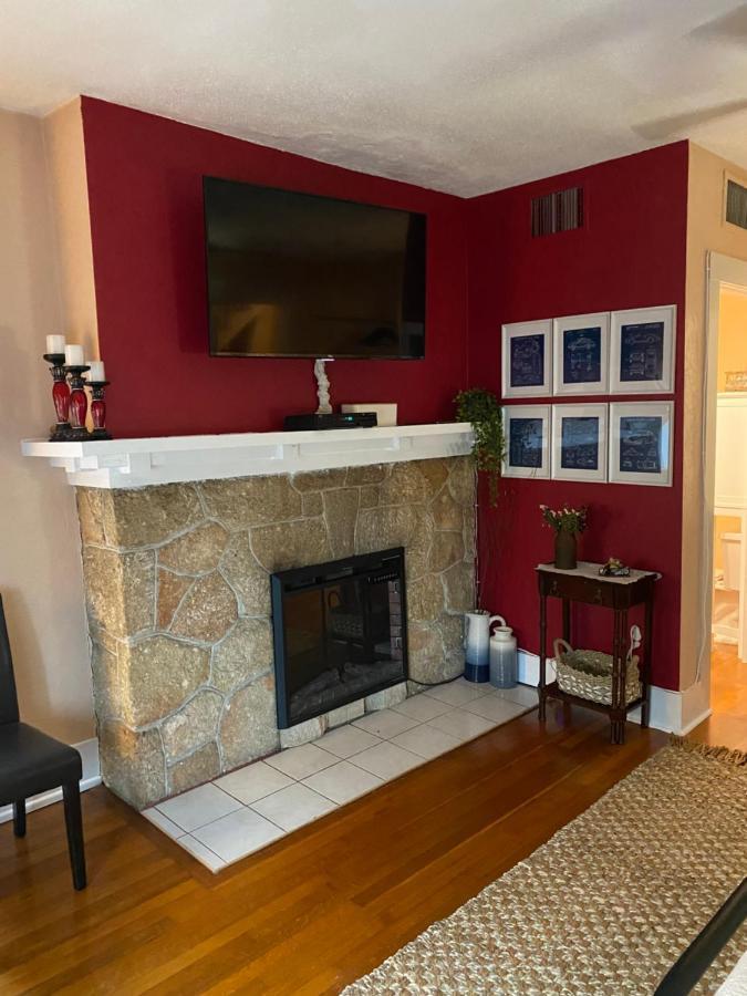 Ms. Maggie's South Country Bed and breakfast